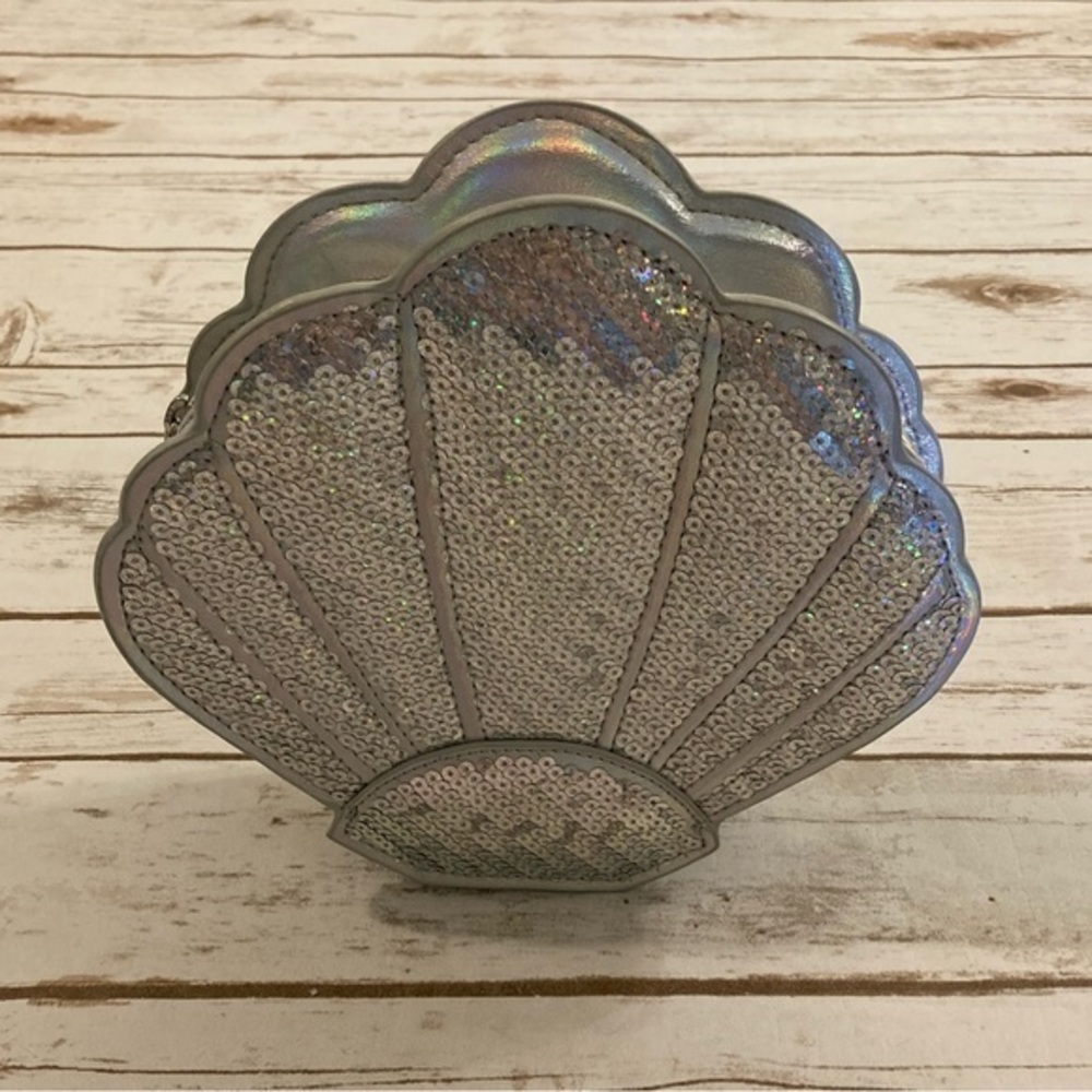 Silver Sequin Shell Clutch